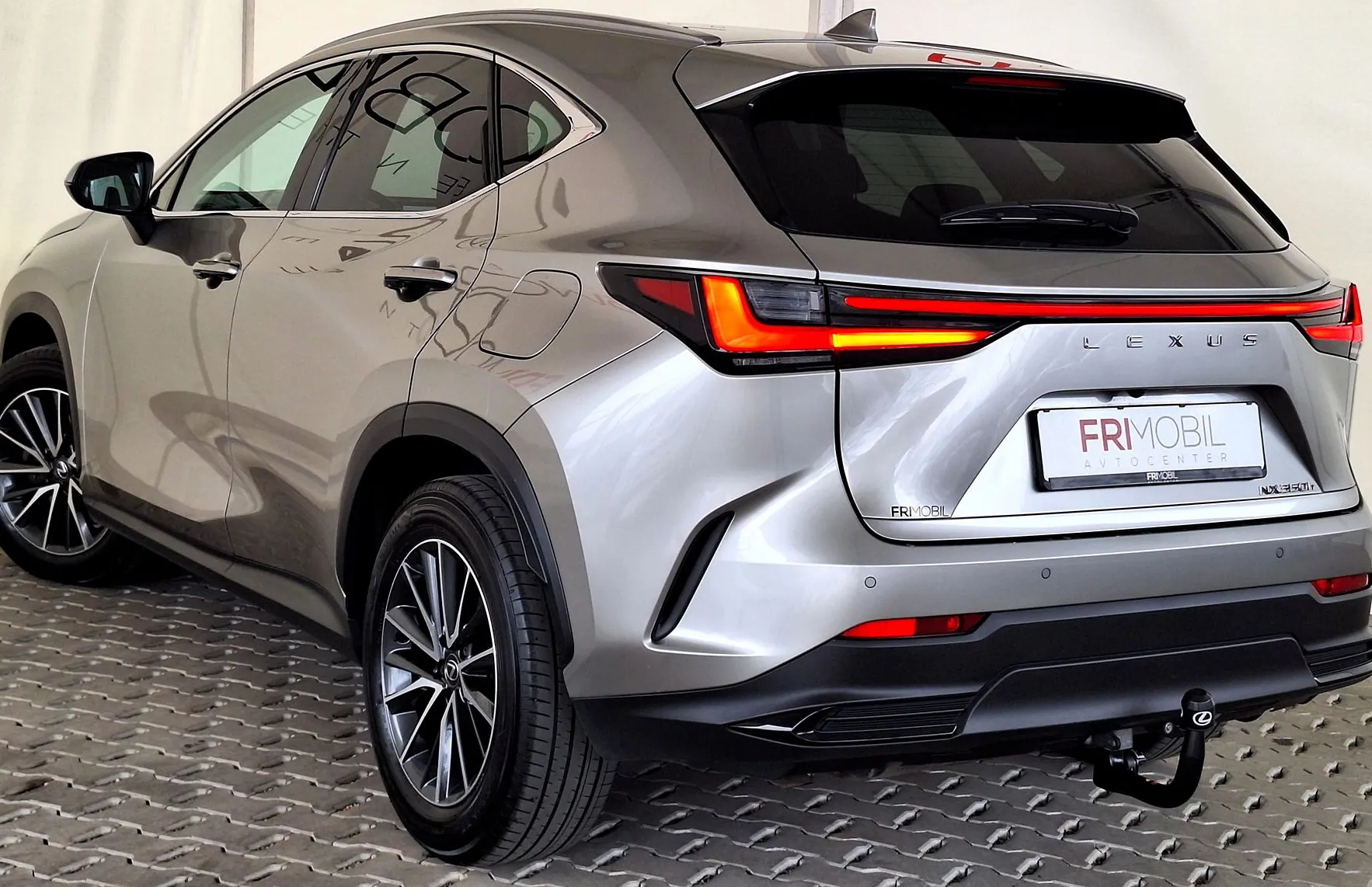 Zunanja slika - Lexus NX - 350h AWD Executive•KAM360•AMBIENT•HEAD-UP•MEMORY• - 4