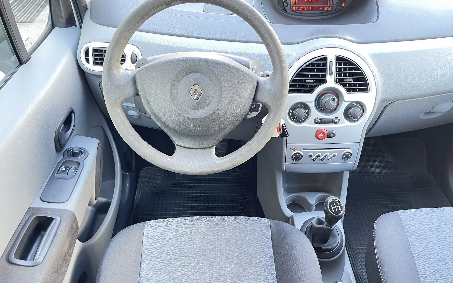 Zunanja slika - Renault Modus - 1.2 16V Expression 1.LASTNIK SLO NAKUP NA OBROKE - 14
