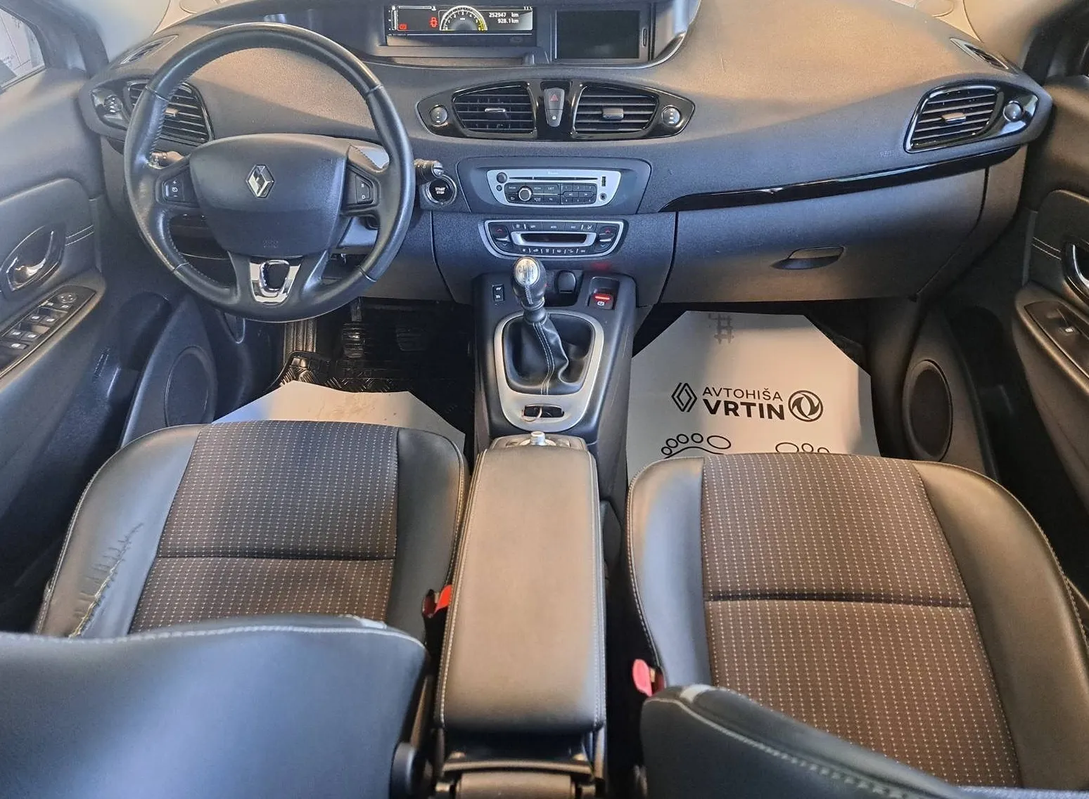Zunanja slika - Renault Scénic - Grand Scenic Grand Sc  233 nic dCi 110 Energy Dynamique - 16