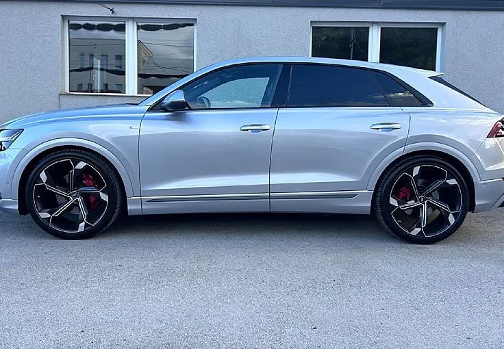 Zunanja slika - Audi Q8 - S-ZRAČNO-RADAR-GRETJE SEDEŽEV-360KAMERA-MATRIX - 4