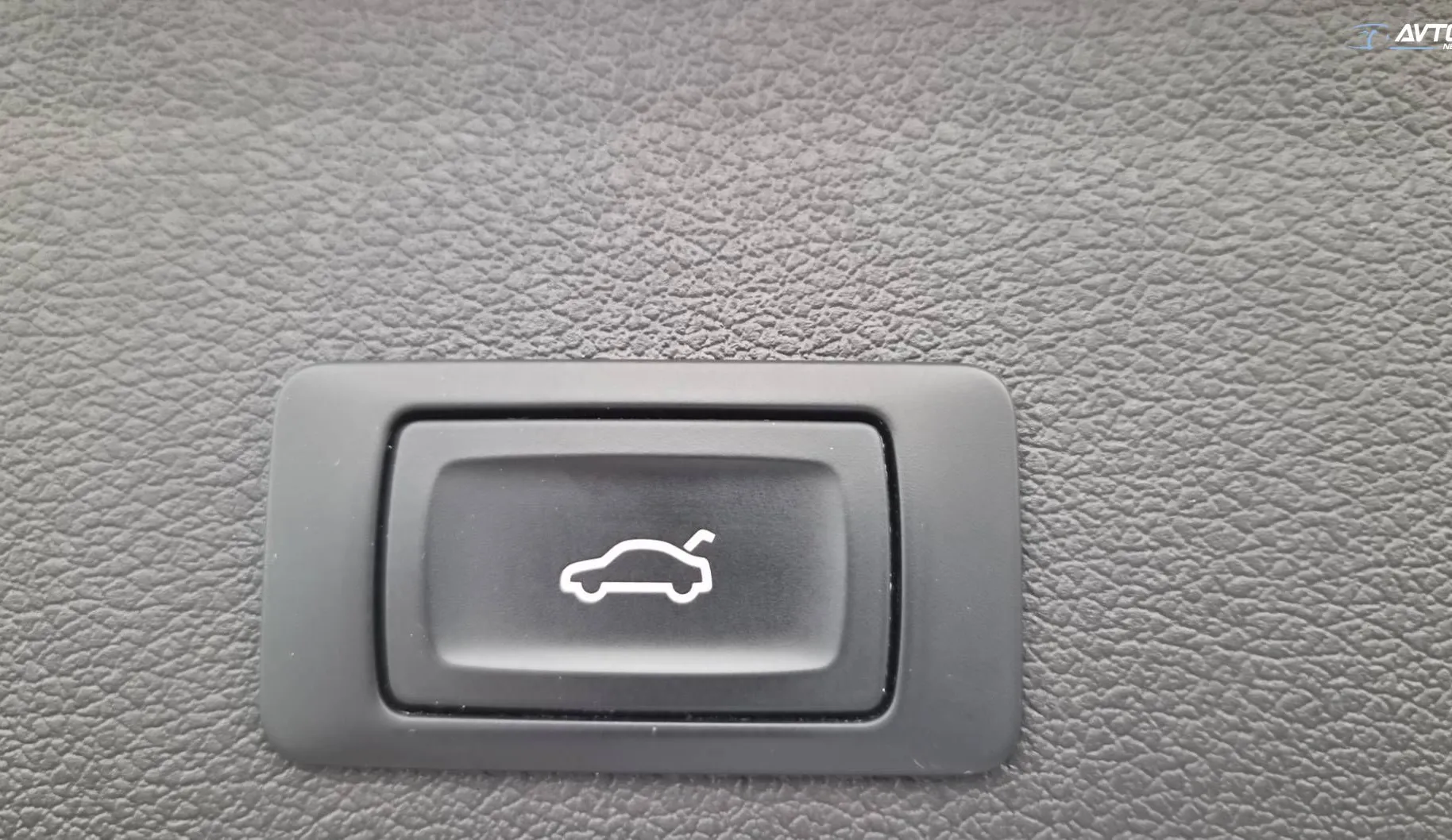 Notranja slika - Audi Q5 - 2.0TDI-QUATTRO-3XS-LINE-PANORAMA-ACC-KAMERA-20COL- - 12