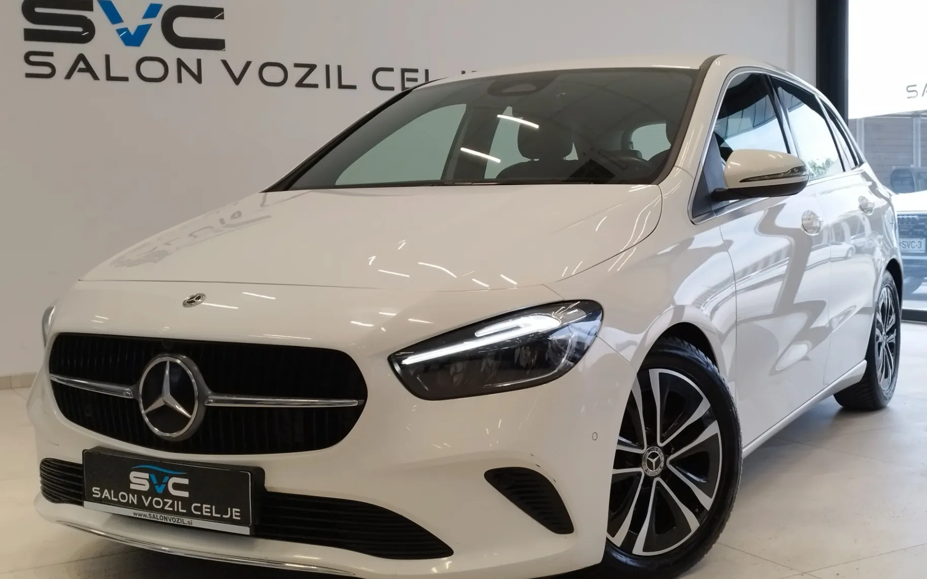 Zunanja slika - Mercedes-Benz B-Razred - B 180 d PROGRESSIVE Line Avt. - 1