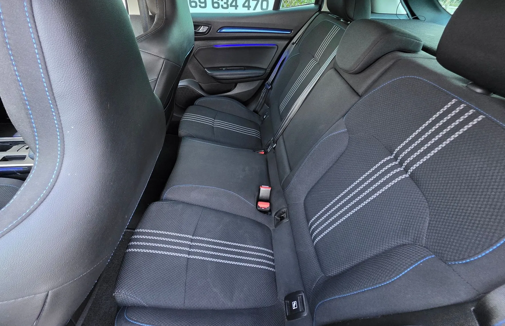 Zunanja slika - Renault Mégane - Megane TCe 130 GT LINE LED-KAMERA-NAVI-ALU18-1.LASTNIK - 14