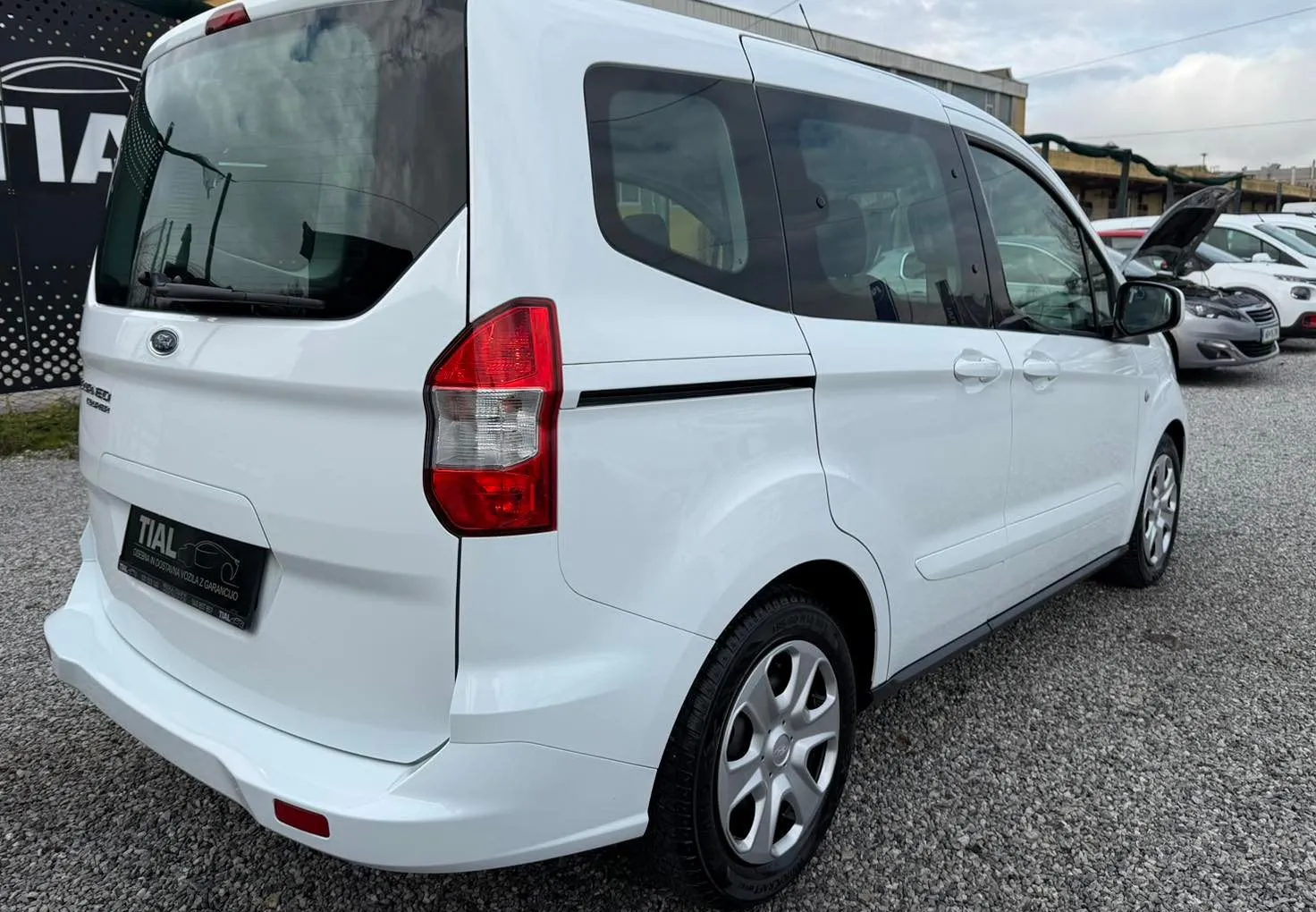Zunanja slika - Ford Tourneo - Courier 1.5 TDCI 2X DRSNA-KLIMA-VEC VOZIL-6PRESTAV-SLO - 12