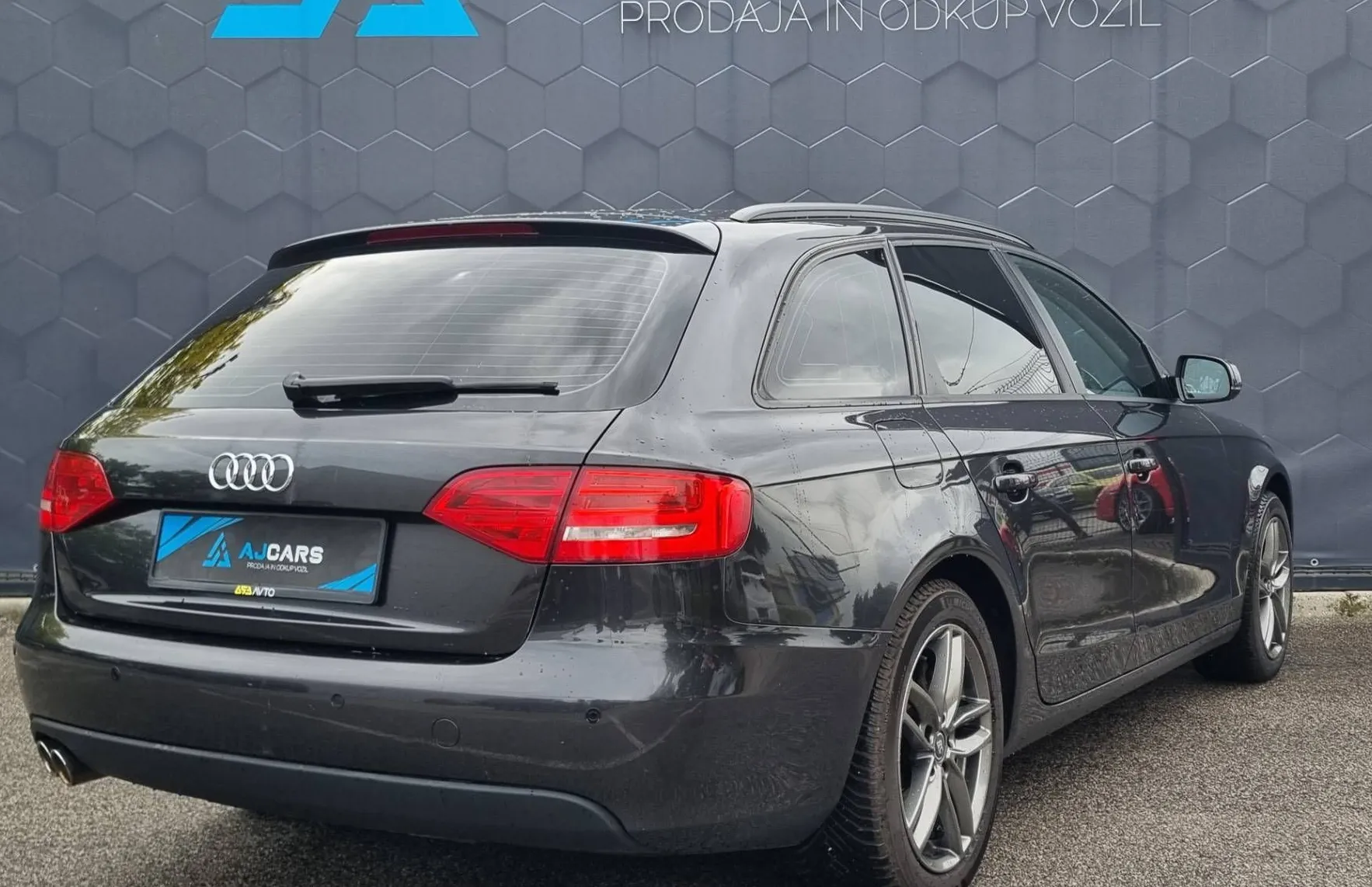 Zunanja slika - Audi A4 - Avant 2.0 TDI DPF Business ... - 7