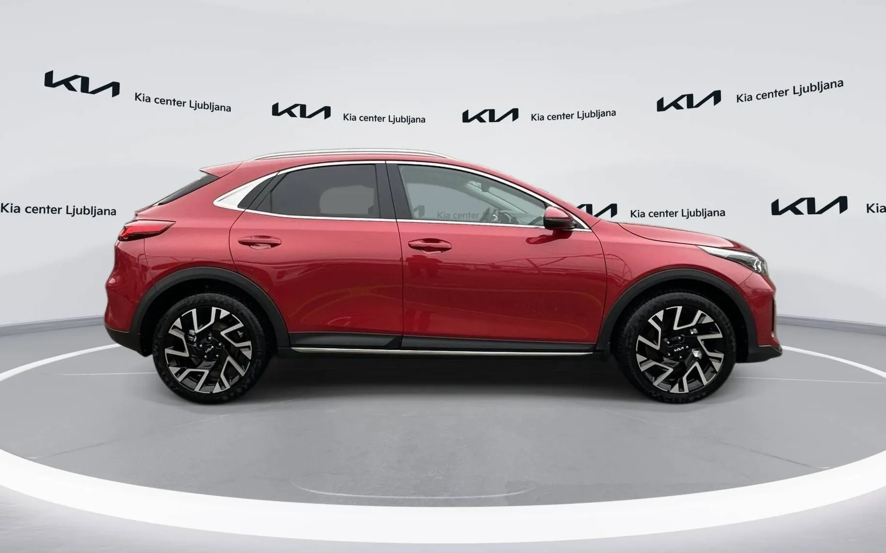 Zunanja slika - KIA XCeed - 1.5 T-GDi EX WAY 7DCT - 4