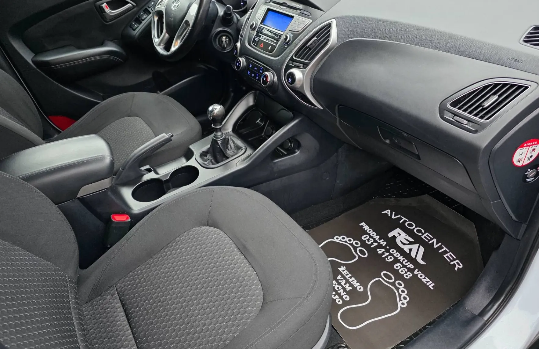 Zunanja slika - Hyundai ix35 - 2.0 CRDI-BREZ POLOGA TUDI ZA TUJCE-SLO.POREKLO- - 11