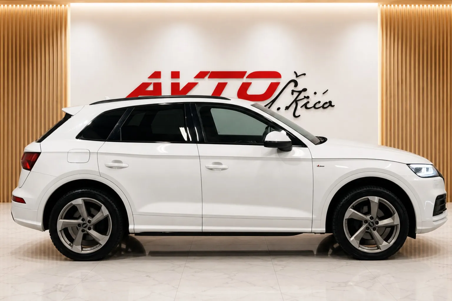 Zunanja slika - Audi Q5 - 40 TDI-QUATTRO-S-LINE-VIRTUAL-S-TRONIC-HEAD UP-N.. - 6