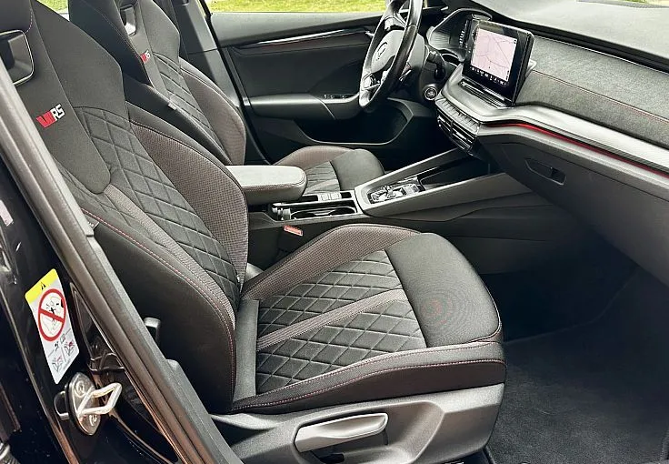 Zunanja slika - Škoda Octavia - RS 2.0 TSI+ALU19+MATRIX+PANORAMA+KAMERA+APPLE+PDC - 7