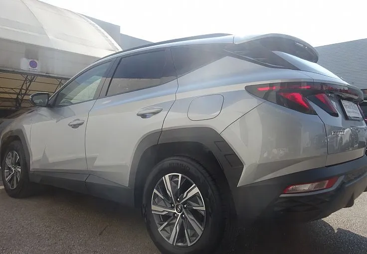 Zunanja slika - Hyundai Tucson - 1.6 T-GDI 150 MHEV SLO 1.LAS AVT TOV. GARANCIJA - 6