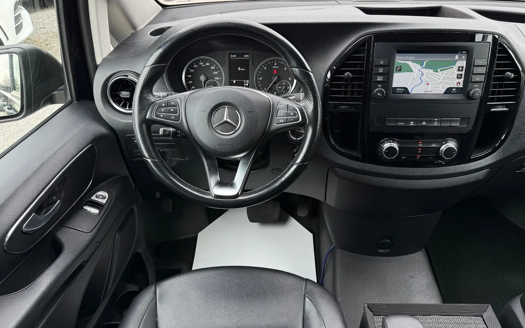 Zunanja slika - Mercedes-Benz Vito - Compact Mixto 114 CDI AUT. FULL LED NAVI 5 SED. - 16