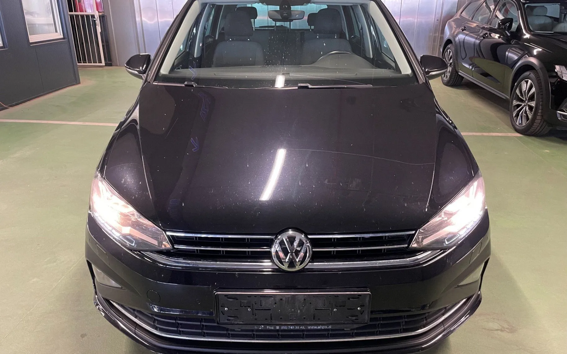 Zunanja slika - Volkswagen Golf - 1.5 TSI ACT Comfortline NAVI.2XPDC.OGR.SEDEŽ - 2