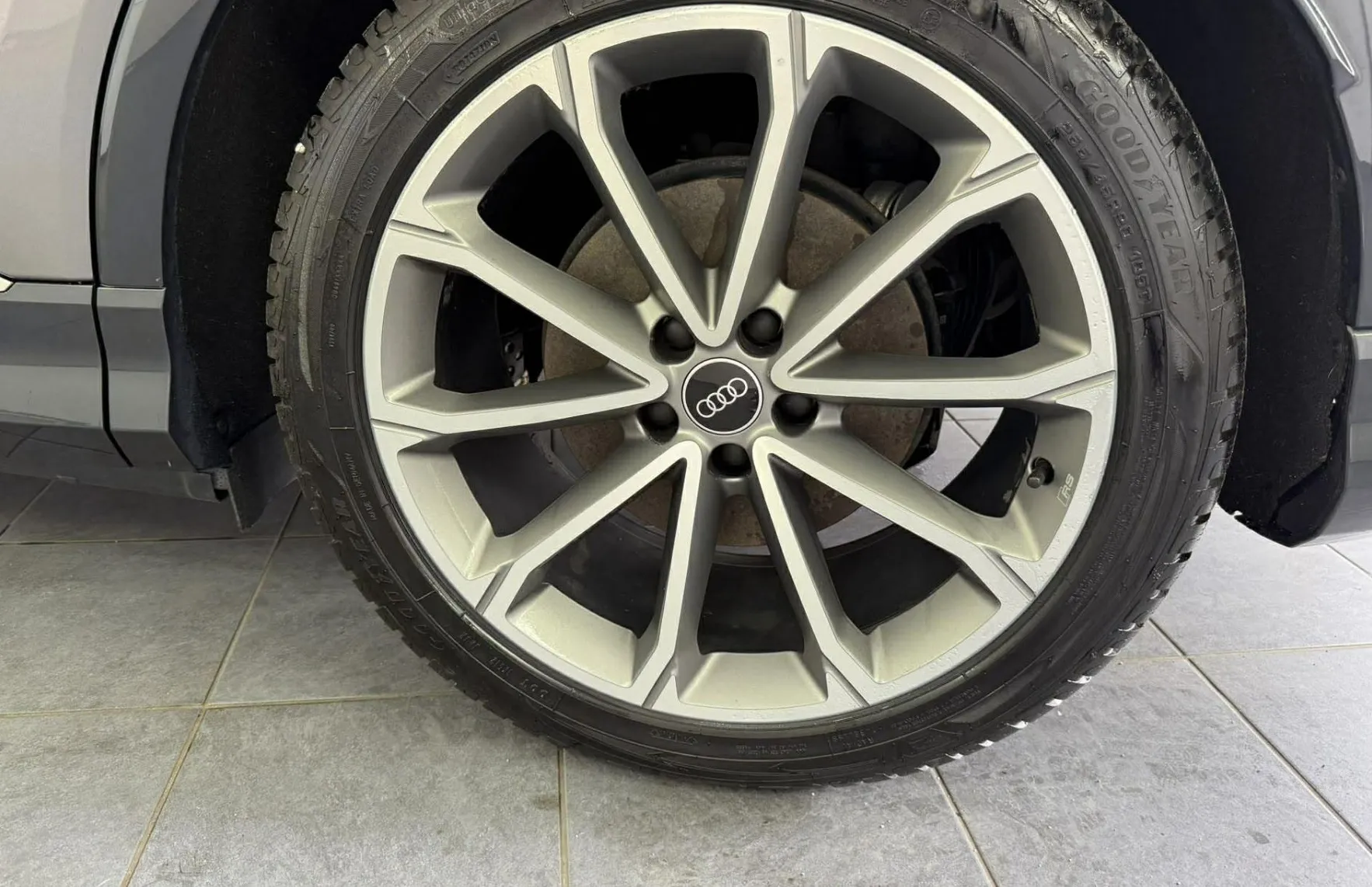 Zunanja slika - Audi Q4 - e-tron  40 e-tron.S line.LUKSENBURG.ACC.KAMER.LED - 19