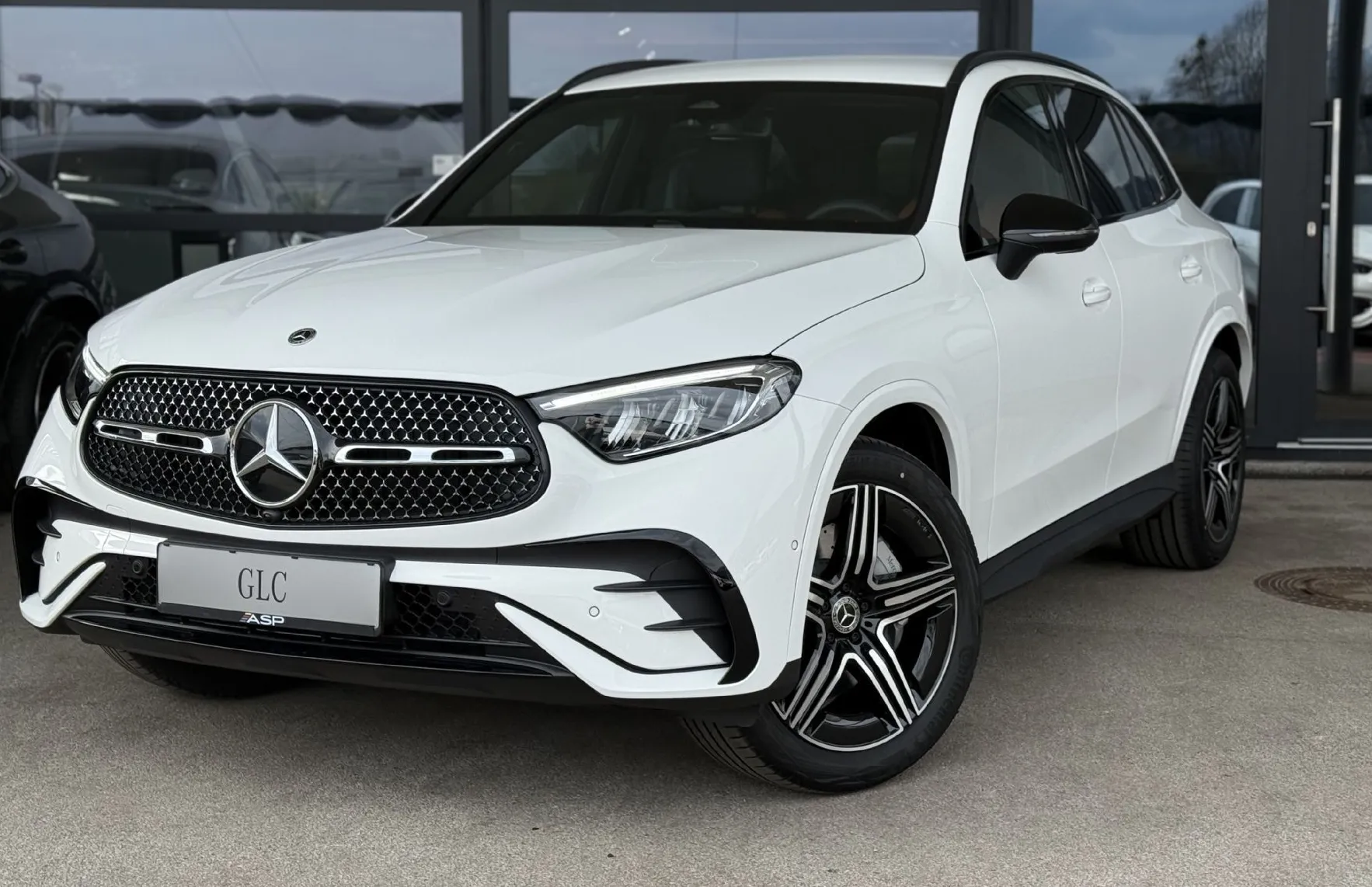 Zunanja slika - Mercedes-Benz GLC-Razred - 200d 4MATIC AMG Line - 3