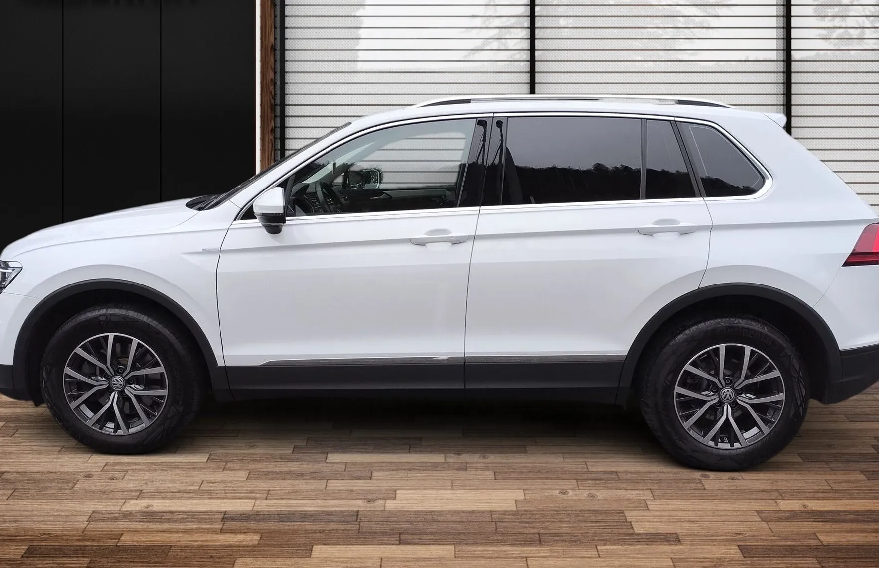 Zunanja slika - Volkswagen Tiguan - 2.0 TSI 4M DSG COMFORTLINE 190 PS-1.LAST.-VIRTUAL - 6