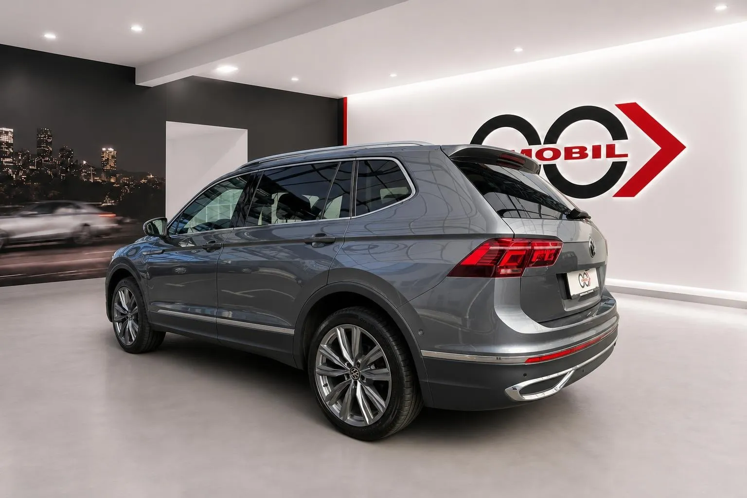 Notranja slika - Volkswagen Tiguan Allspace - 4motion 2.0 TDI Elegance DSG - Matrix.pano.kamera - 7