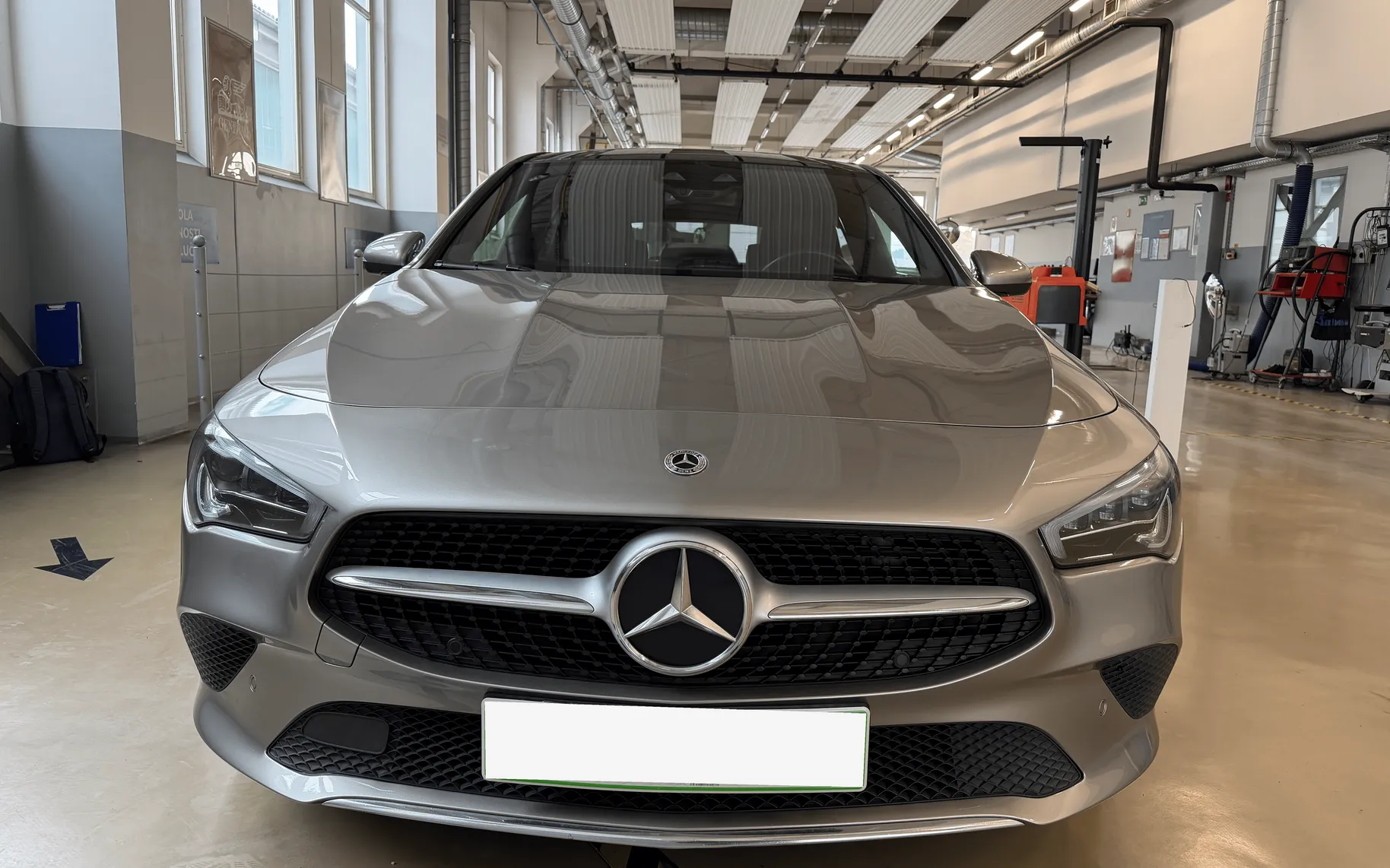 Zunanja slika - Mercedes-Benz CLA-Razred - 200d - 3