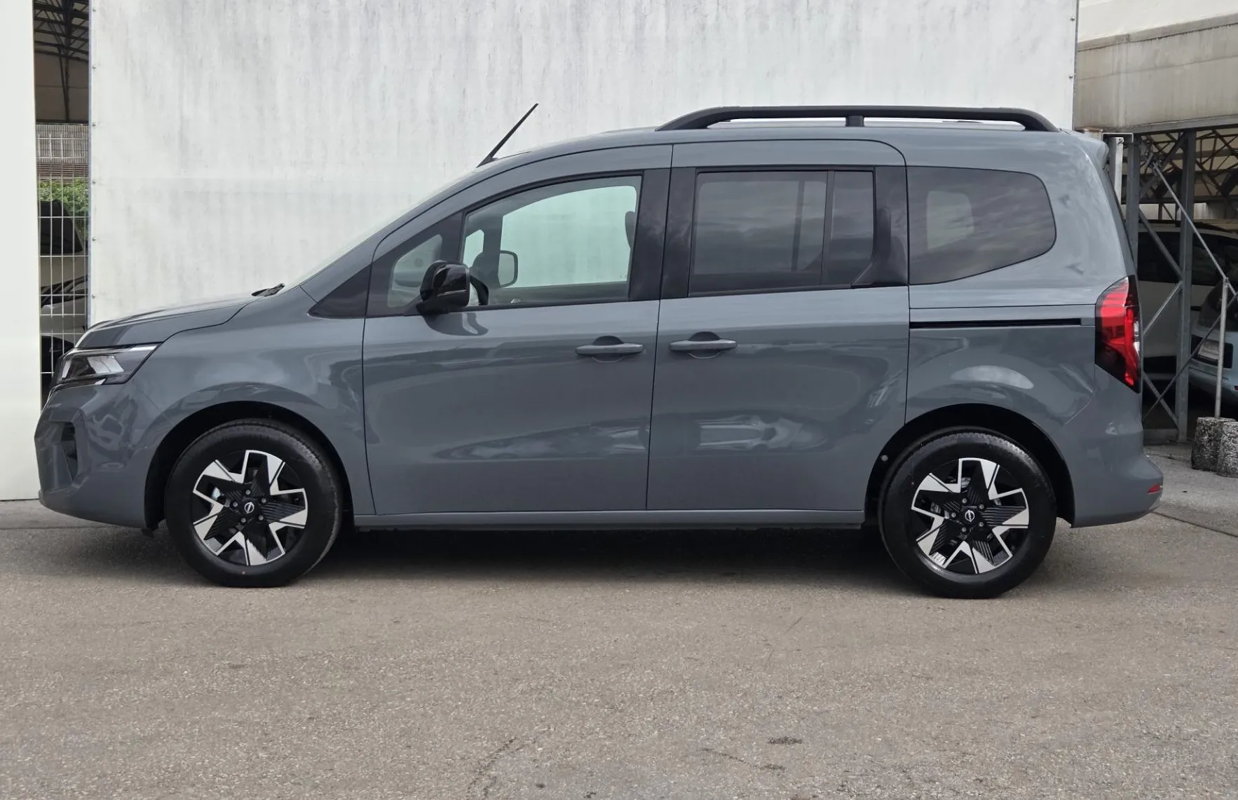 Zunanja slika - Nissan Townstar - Combi L1 1.3 DIG Tekna - 7