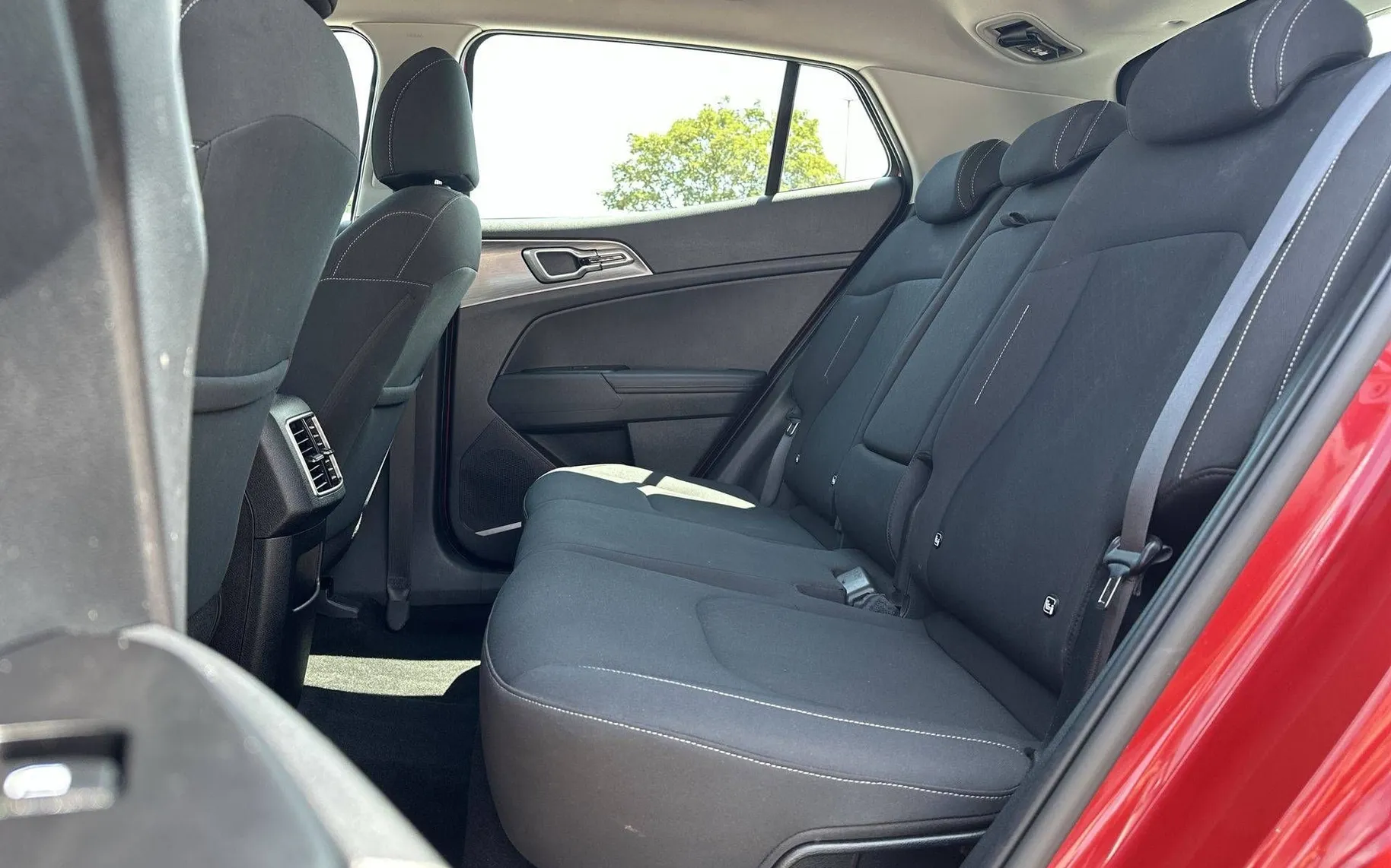 Notranja slika - KIA Sportage - 1.6 T-GDI LX Fresh ISG - 11