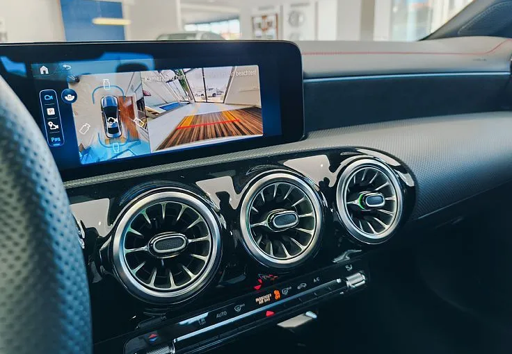 Zunanja slika - Mercedes-Benz CLA-Razred - 200 AMG PRO FULL-360 KAMERA-18 COL-LED-VIDEO - 12