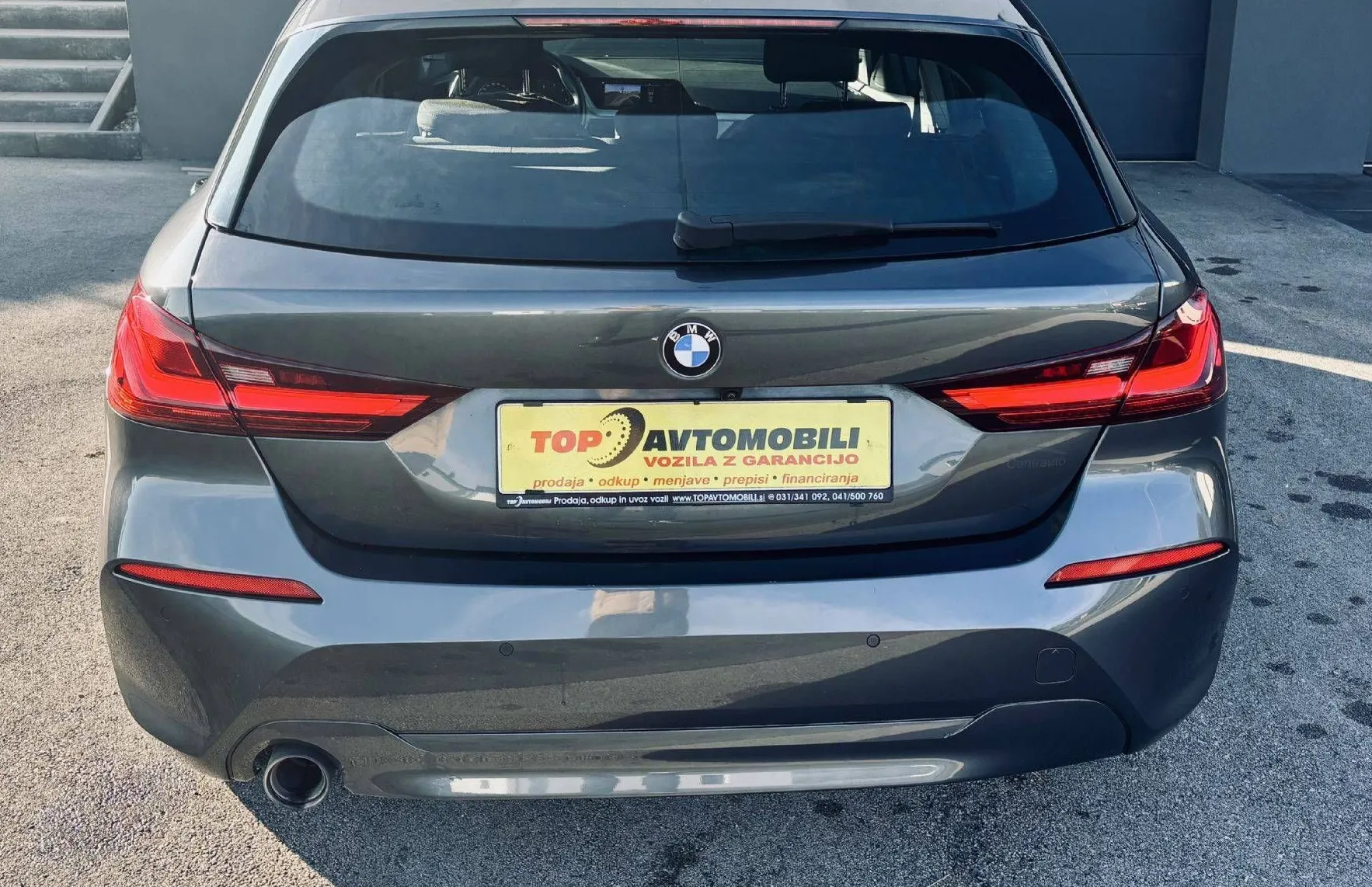 Zunanja slika - BMW Serija 1 - : 116d 68000 km LED Navi KeylessGo Kamera  Klima P.. - 4