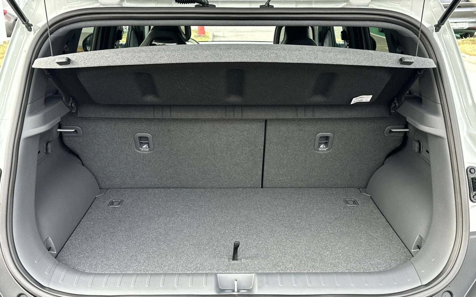 Notranja slika - KIA EV2 - 61 kWh GT-Line - 12
