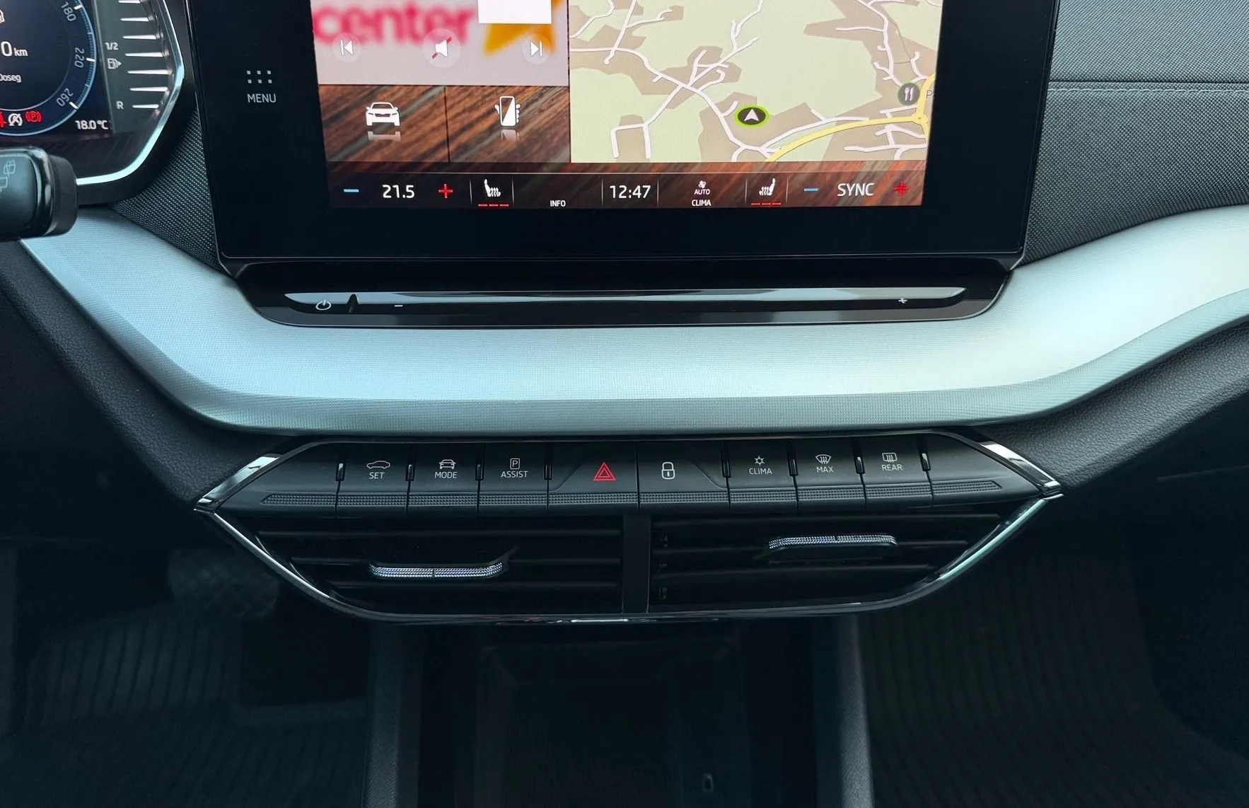 Zunanja slika - Škoda Octavia - 2.0 TDI Style DSG-Matrix-DCC-ACC-Vlečna kljuka - 9