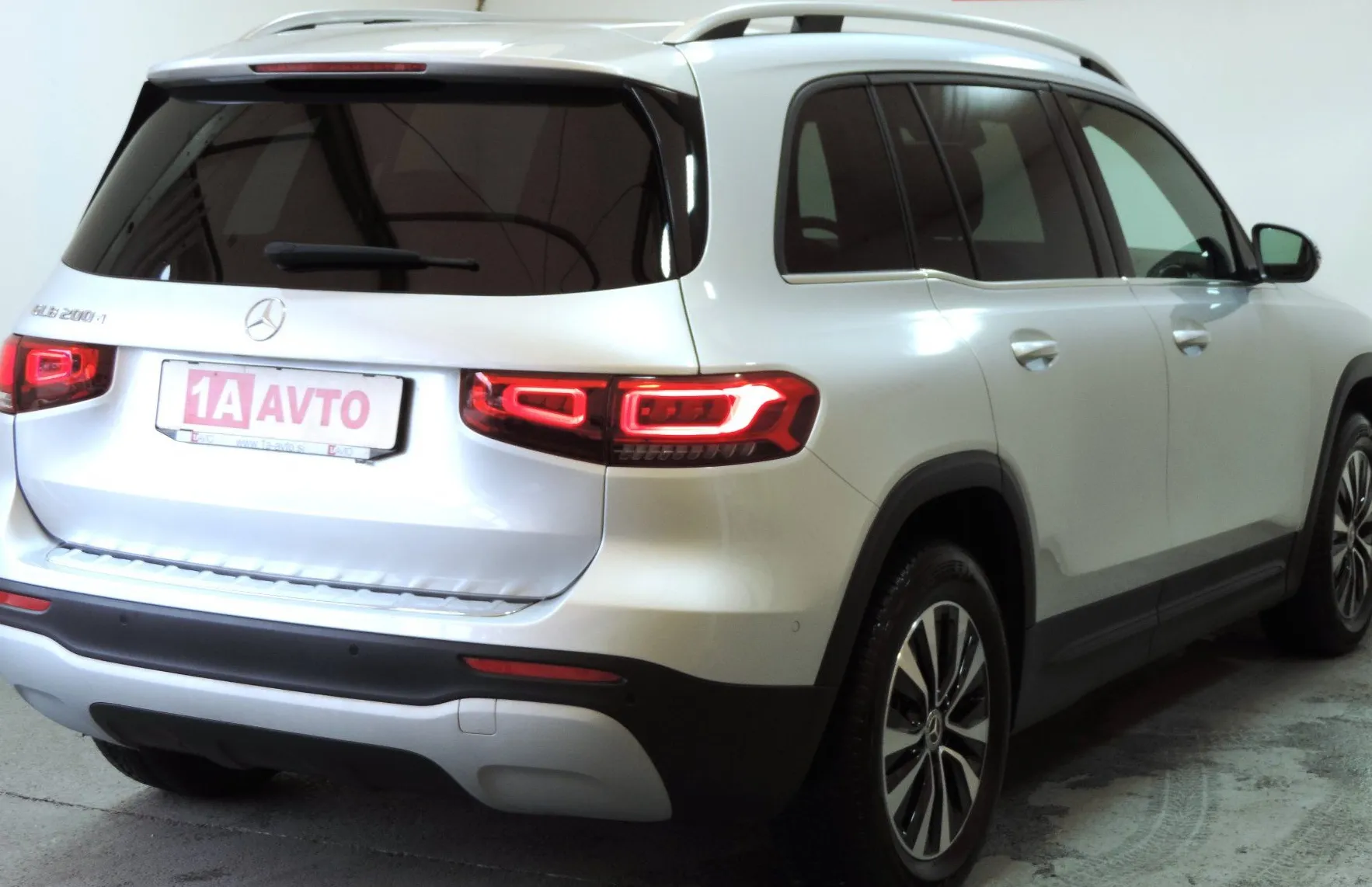 Zunanja slika - Mercedes-Benz GLB-Razred - GLB 200 d Avt. KAMERA-USNJE-LED - 5