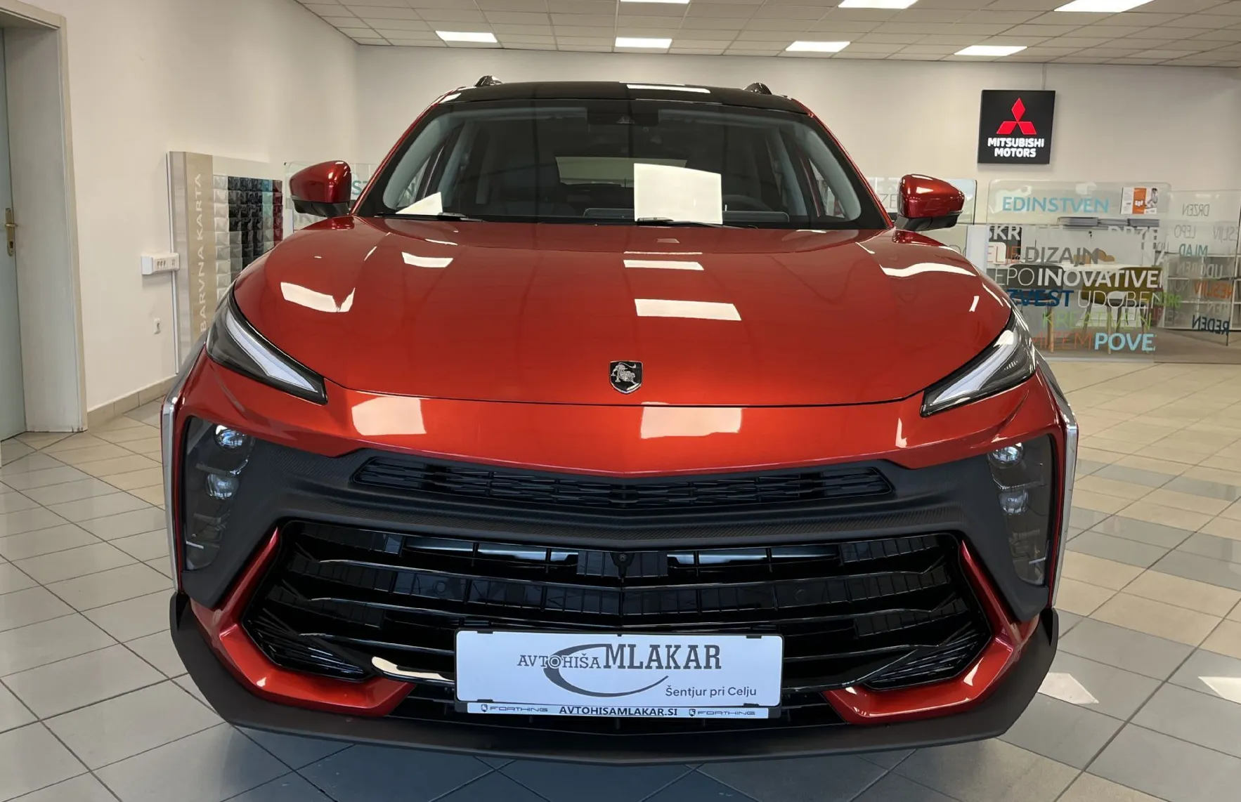 Zunanja slika - Forthing Forthing T5 EVO - T5 Evo 1.5 T-GDI LUXURY - NA ZALOGI - my 2025 - - 2