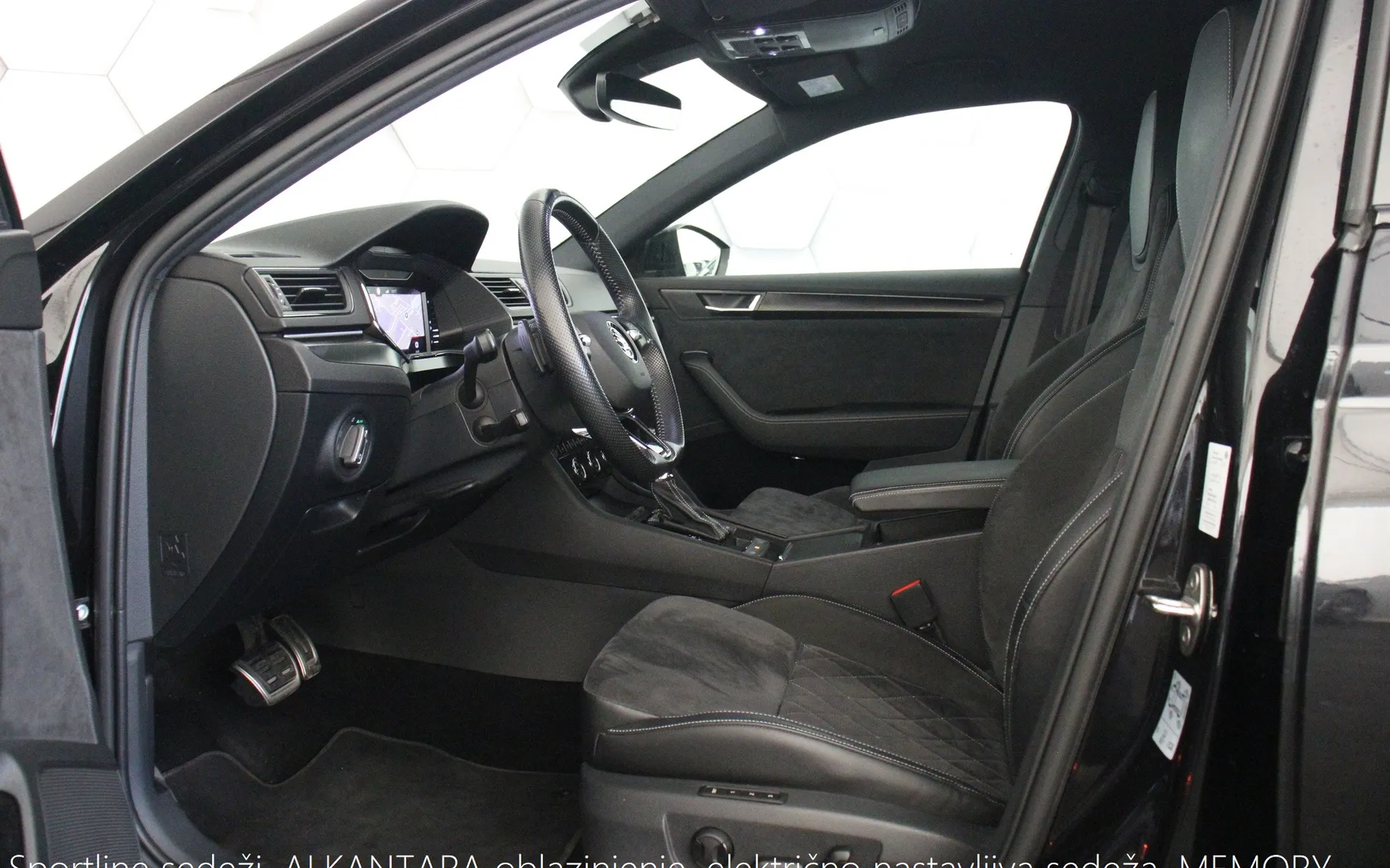 Zunanja slika - Škoda Superb - 2.0 TDI DSG Sportline 150KM - 9