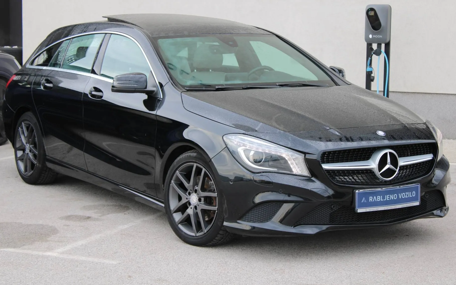 Zunanja slika - Mercedes-Benz CLA-Razred - CLA Shooting Brake CLA 200 d PANORAMA LED USNJE NAVI KAMERA... - 2
