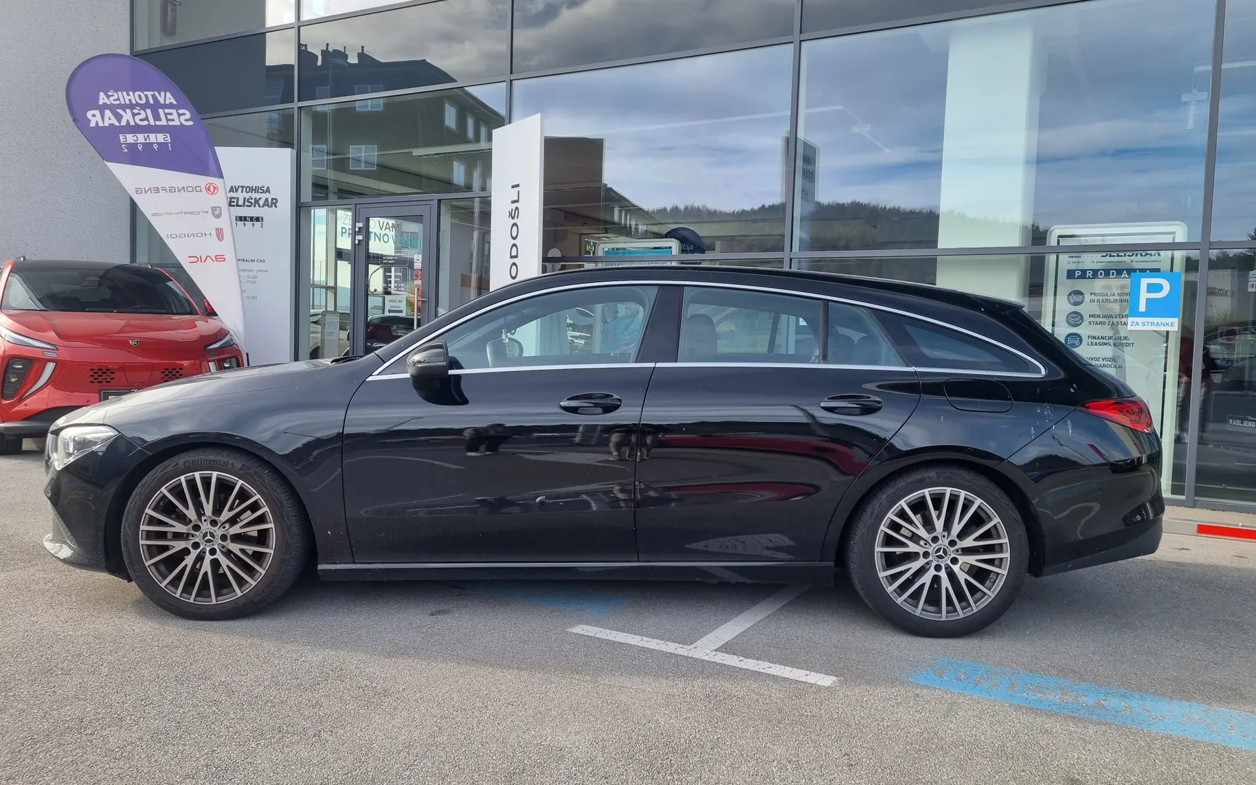 Zunanja slika - Mercedes-Benz CLA Shooting Brake - 1.3 CLA 200 Avtomatik - KOMISIJSKA PRODAJA - T - 46