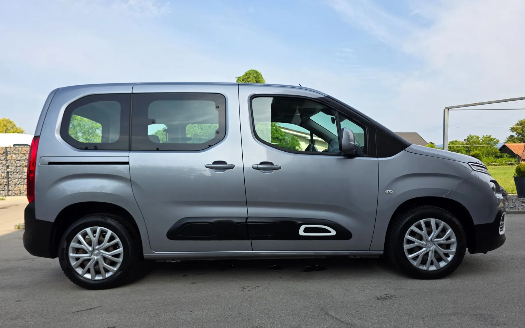 Zunanja slika - Citroën Berlingo - 1,5 BlueHDi 100 Live M - 5