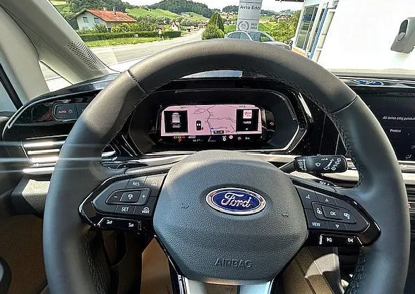 Zunanja slika - Ford Tourneo Connect - 2.0 TDCi EcoBlue 122KM  ACTIVE 4x4 - NA ZALOGI - - 11