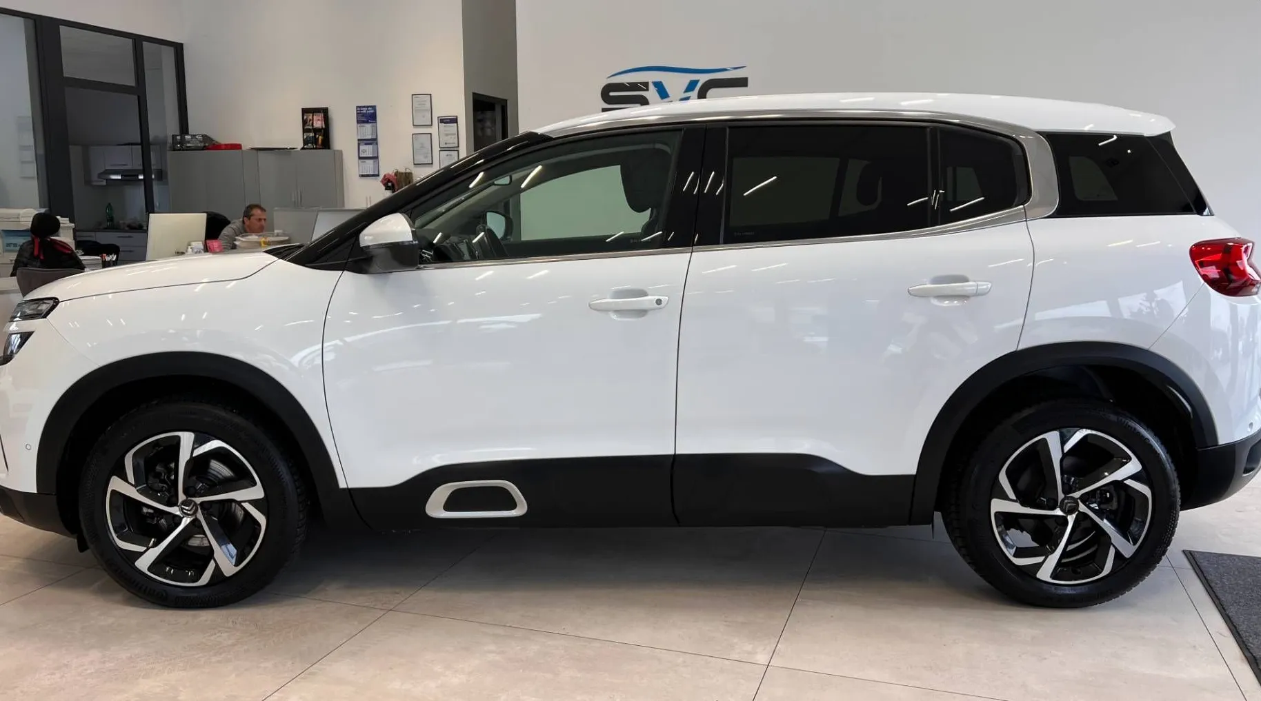 Zunanja slika - Citroën C5 Aircross - HDI-180KM-AUT-LED-DAB-VIRTUAL-KAM-KEYLES-ASSIST... - 3