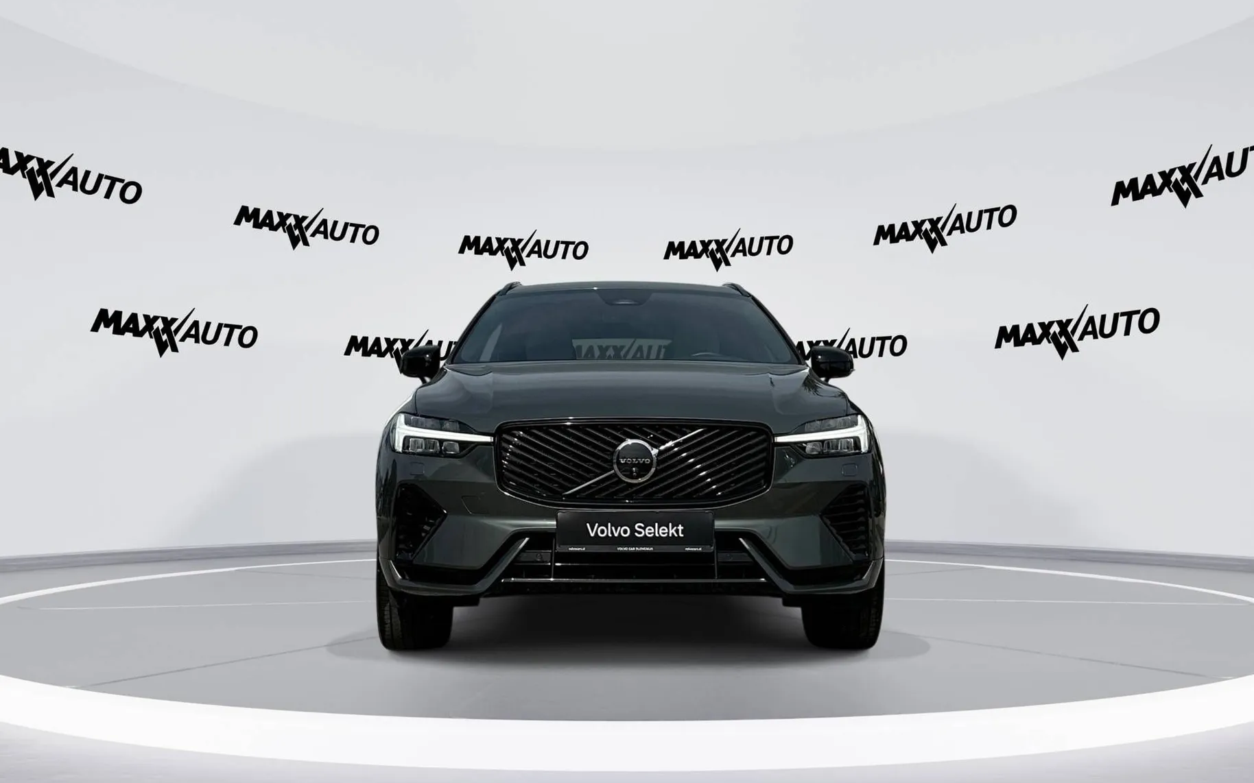 Zunanja slika - Volvo XC60 - T6 AWD Recharge Twin Engine Plus Dark Avt. - 2