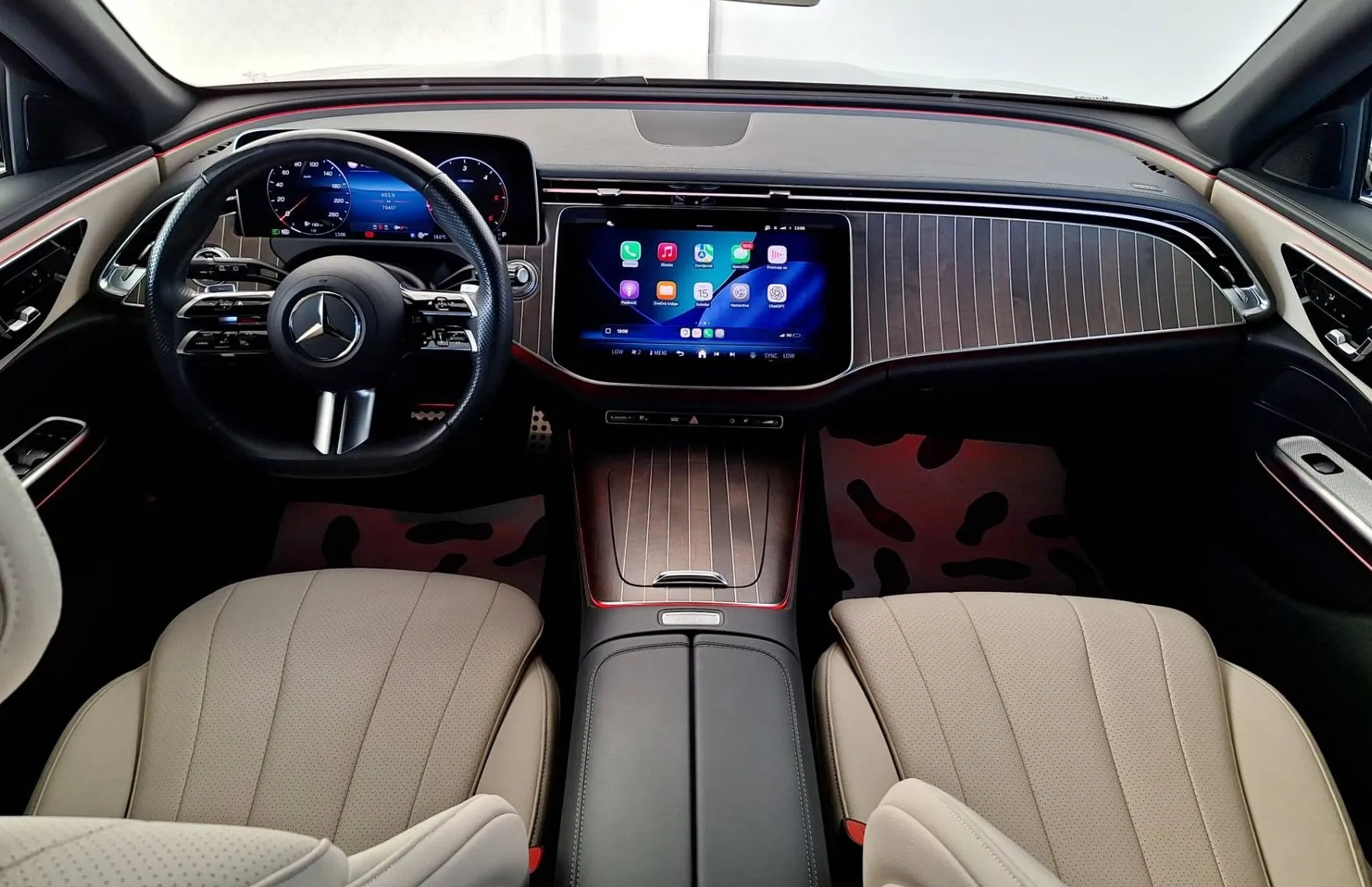 Zunanja slika - Mercedes-Benz E-Razred - E 220d 4MATIC AMG Line•AIR•KAM360•AMBIENT•MEMORY• - 11