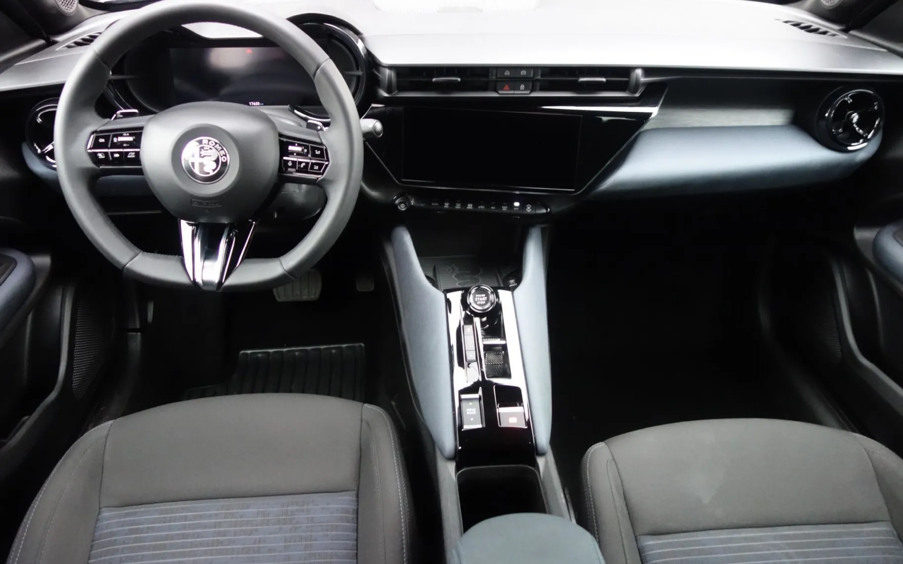 Zunanja slika - Alfa Romeo Junior - Ibrida 1.2 Core Avt. - 5