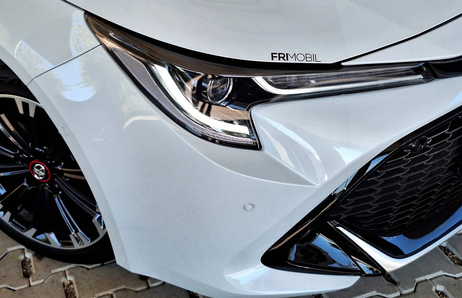 Zunanja slika - Toyota Corolla - TS Hybrid 1.8 VVT-i GR Sport •VL.KLJUKA•SLO• - 7