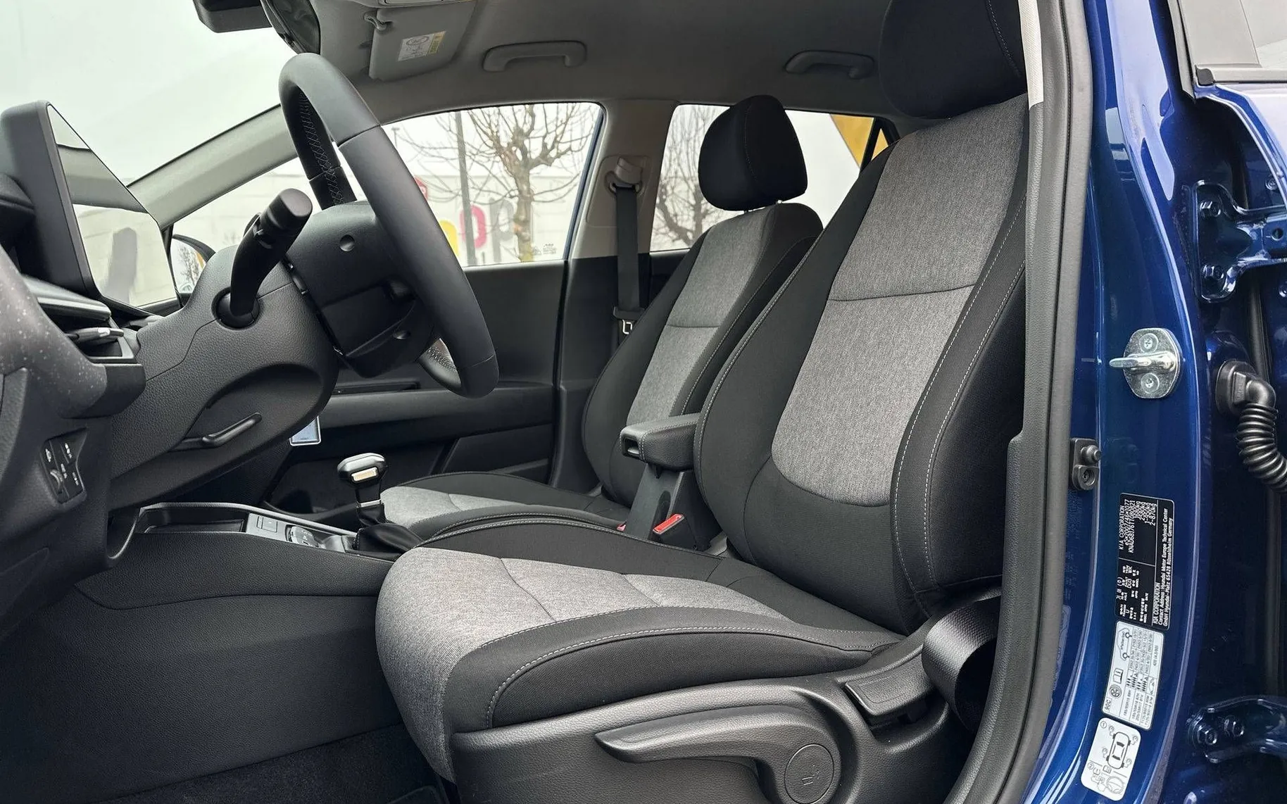 Notranja slika - KIA Stonic - 1.0 T-GDi Pulse DCT - 9