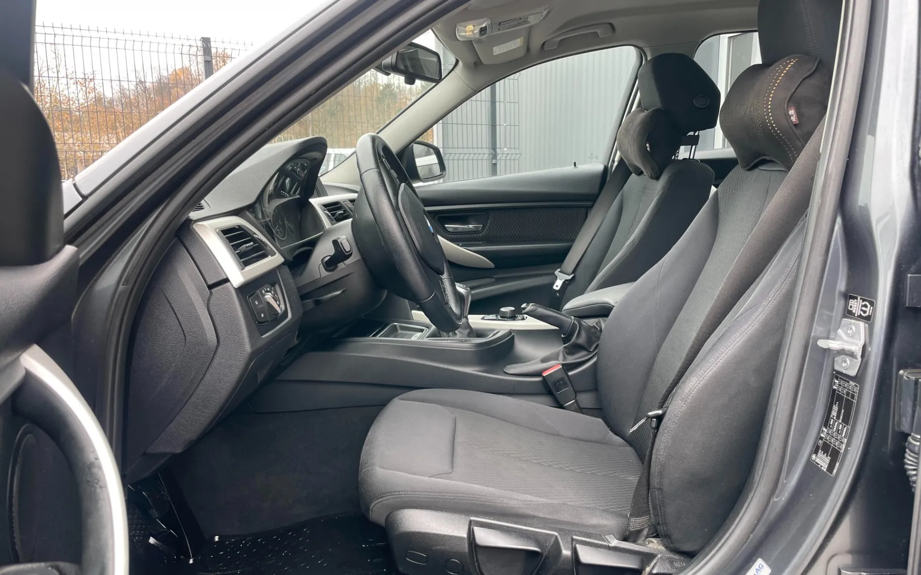 Zunanja slika - BMW Serija 3 - 318d - 2