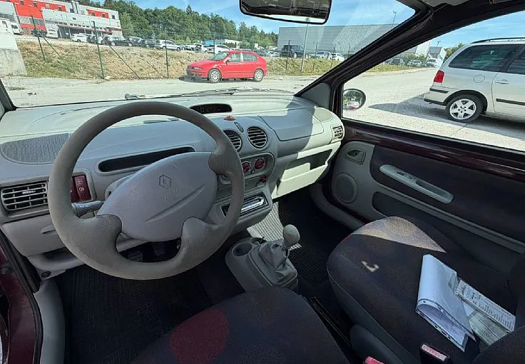 Zunanja slika - Renault Twingo - 1.2 Expression - 9