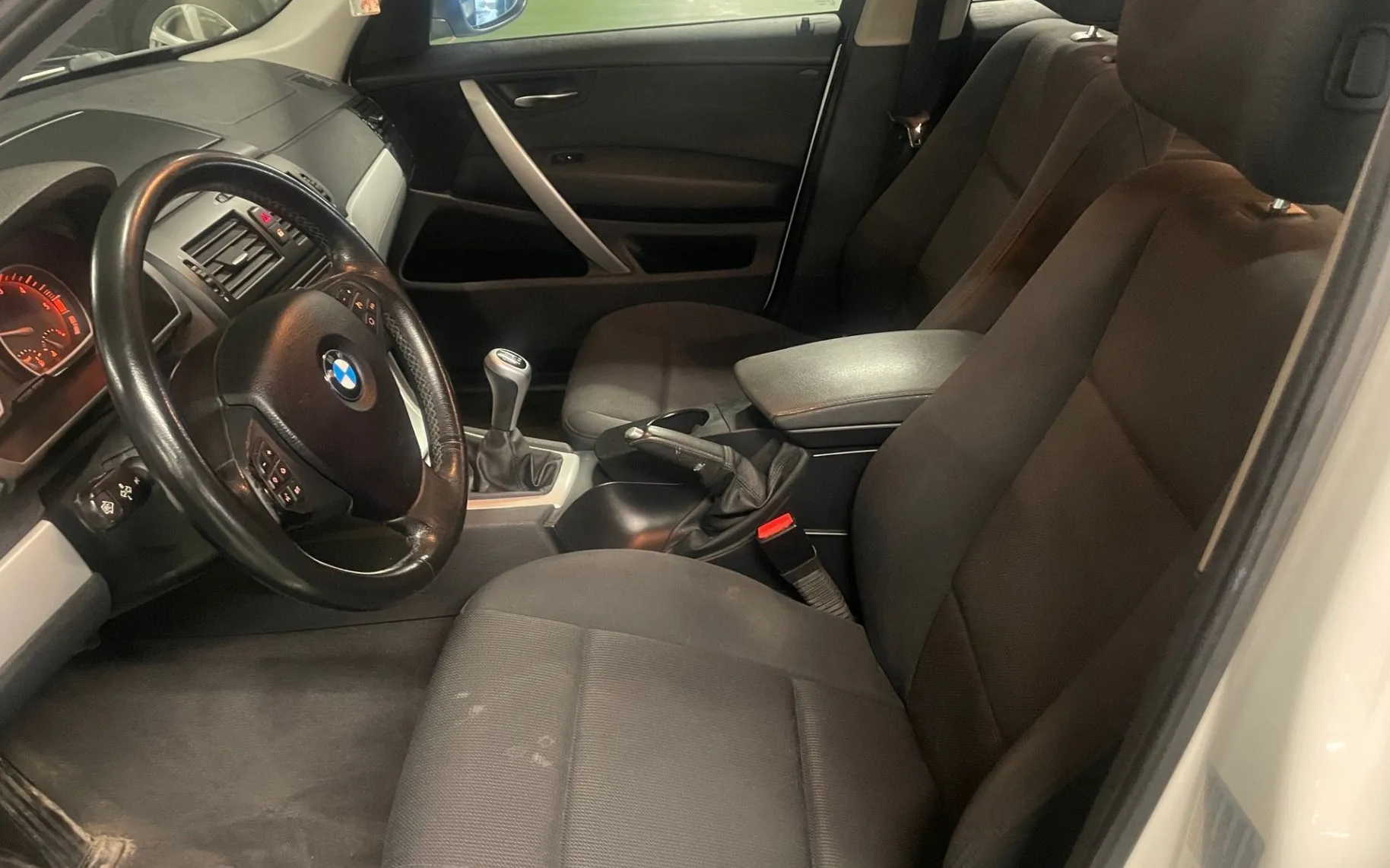 Zunanja slika - BMW X3 - serija : xDrive 18d 105 KW TEMPOMAT. VLEČNA NAPRAVA - 13