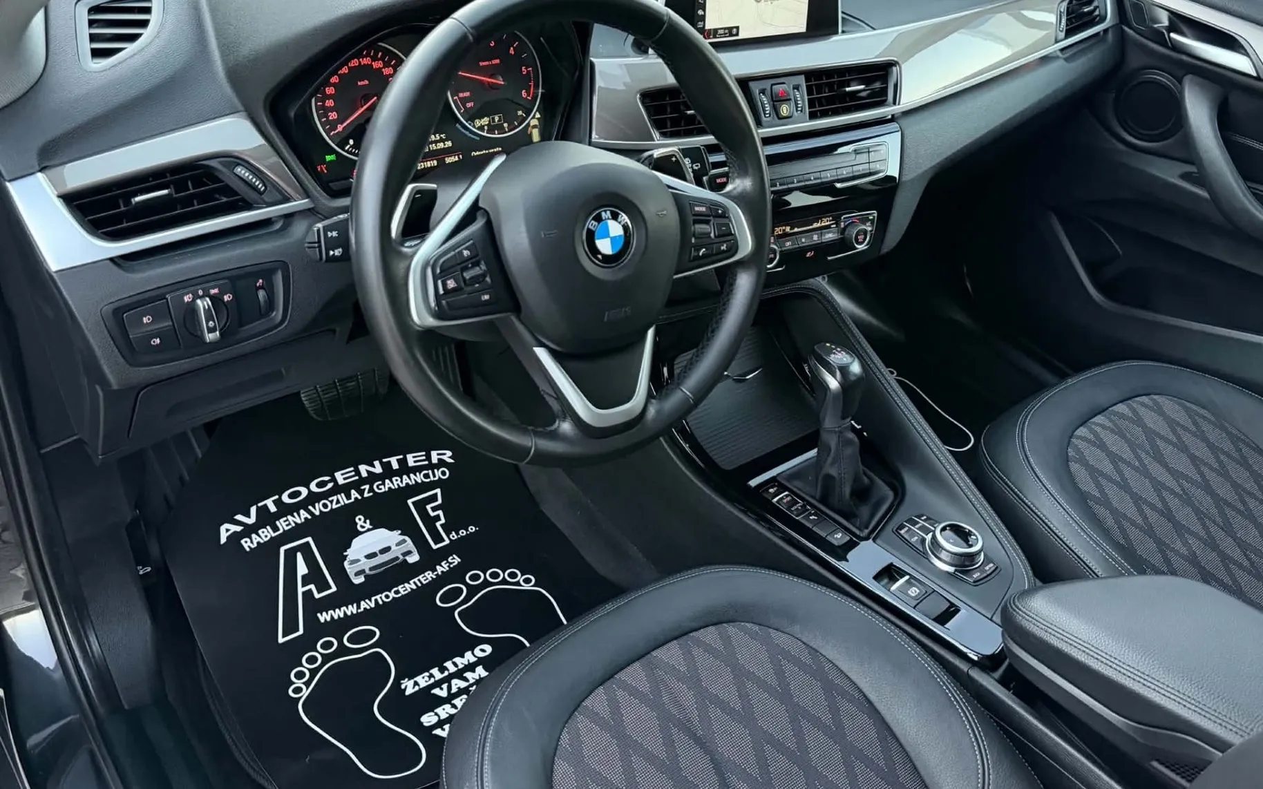 Notranja slika - BMW serija X1: - xDrive18d-4X4-AUT-FUL LED-LIZING ZA TUJCE-NAVI- - 8