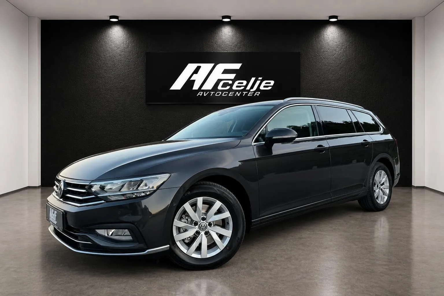 Zunanja slika - Volkswagen Passat Variant - 2.0 TDI-DSG-H LINE-162.000km-LIZING ZA TUJCE-LED- - 1