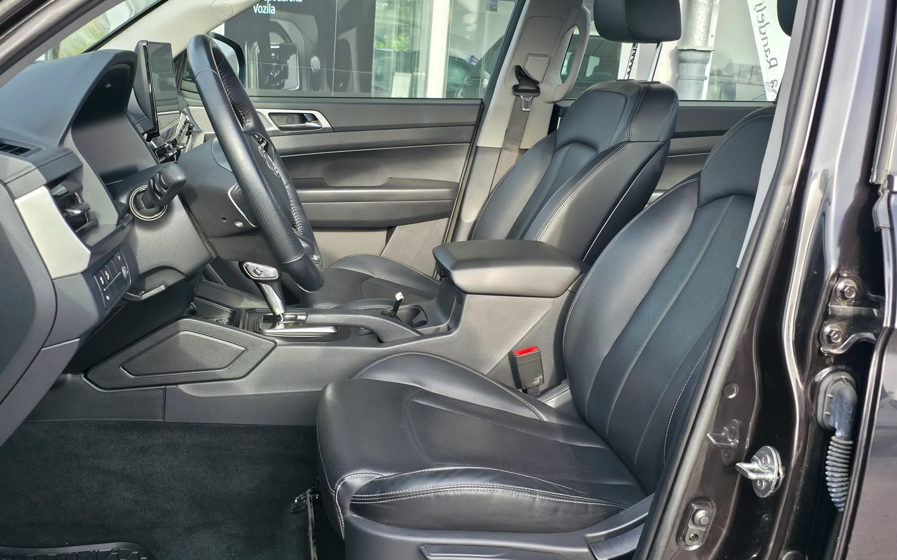 Zunanja slika - SsangYong Musso - GRAND 2.2 XDi Ultimate 4WD - 6