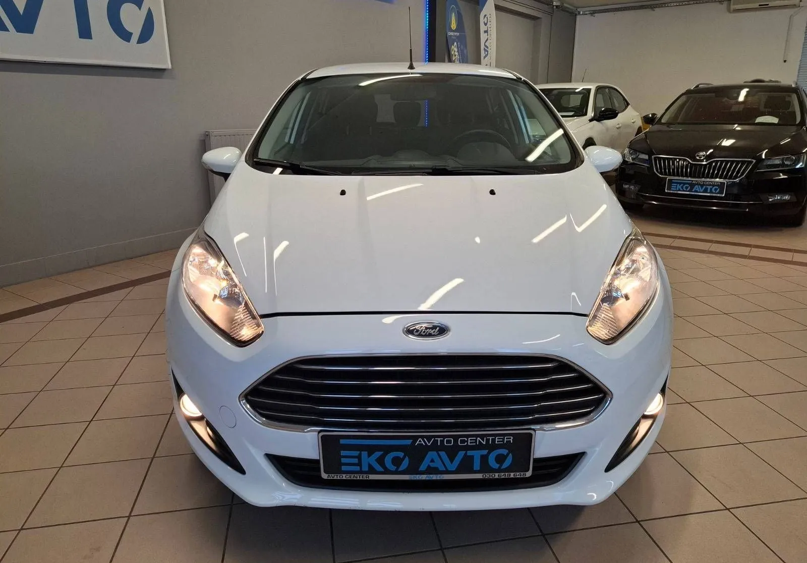 Zunanja slika - Ford Fiesta - 1.25 Style FINANCIRANJE BREZ POLOGA 5 VRAT-KLIMA-. - 2