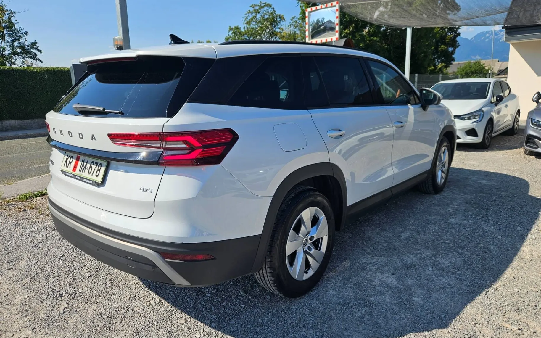 Zunanja slika - Škoda Kodiaq - 4x4 2.0 TDI Selection DSG  1.LASTNIK  SLO... - 3