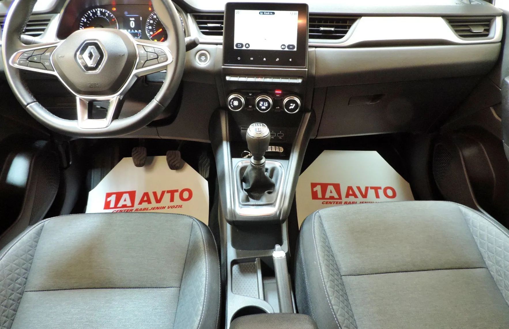 Zunanja slika - Renault Captur - TCe 90 NAVI-KAMERA - 13