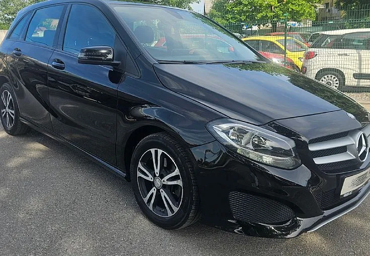Zunanja slika - Mercedes-Benz B-Razred - 136ks °NAVIGACIJA° °TEMPOMAT° °PARK-SENZORJI° - 4